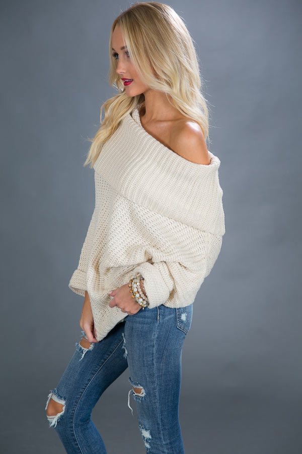 Fireside Snuggles Knit Sweater in Cream