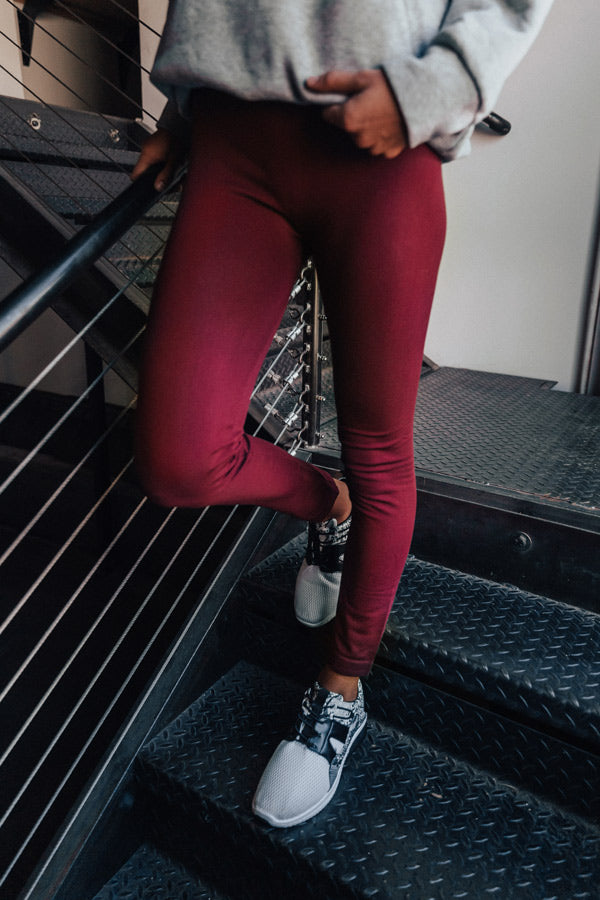 High Waist Fleece Lined Legging in Wine