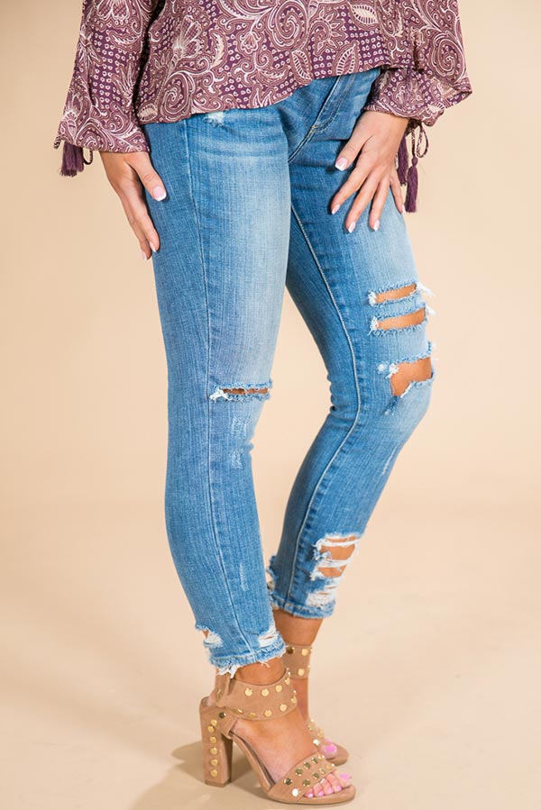 Winter Park Midrise Distressed Skinny in Medium Wash