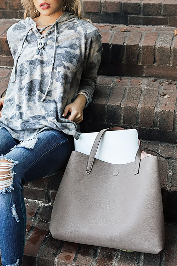 Upper East Side Reversible Tote in Charcoal