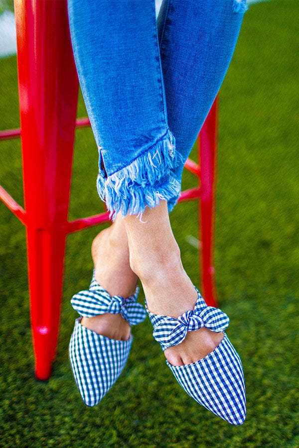 Knot So Basic Flat In Black Gingham