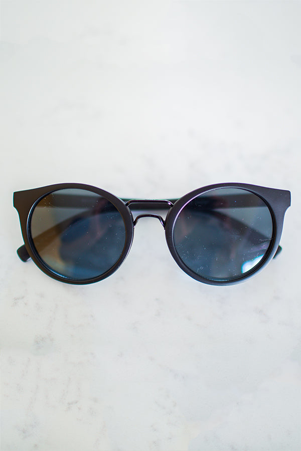 Daydreamer Sunglasses In Black