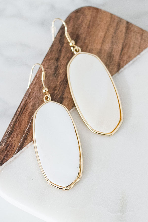 London Travels Earrings In Pearl