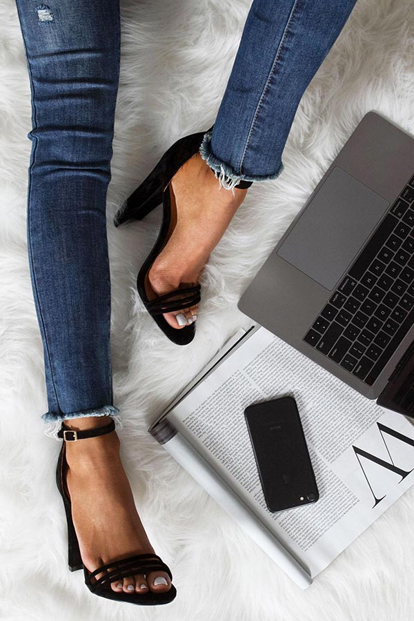 The Kennedy Heel in Black