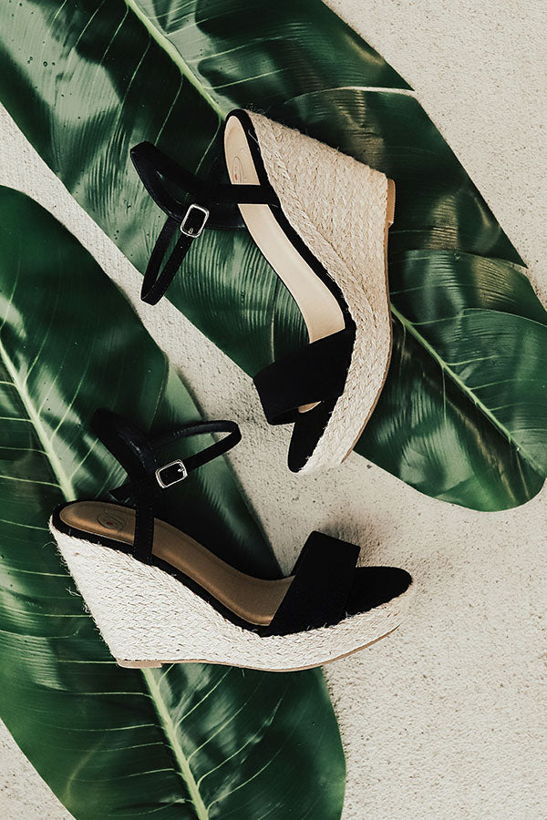 The Kinsley Wedge in Black