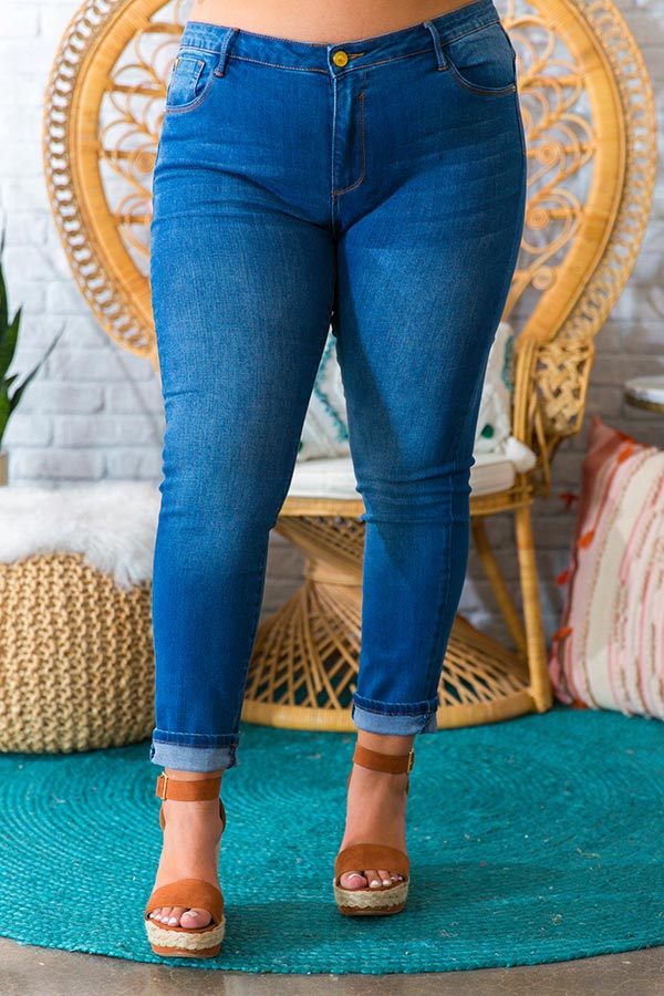 The Lyssa Mid Rise Ankle Skinny