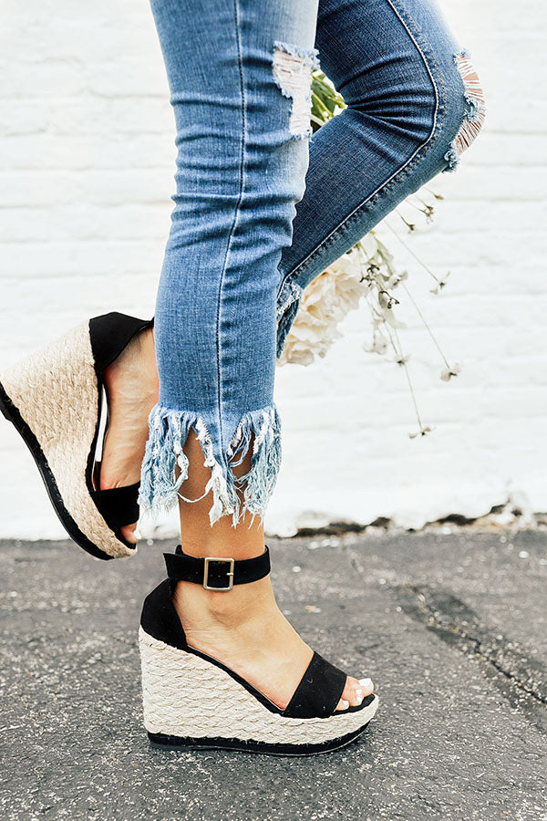 The Lana Wedge in Black