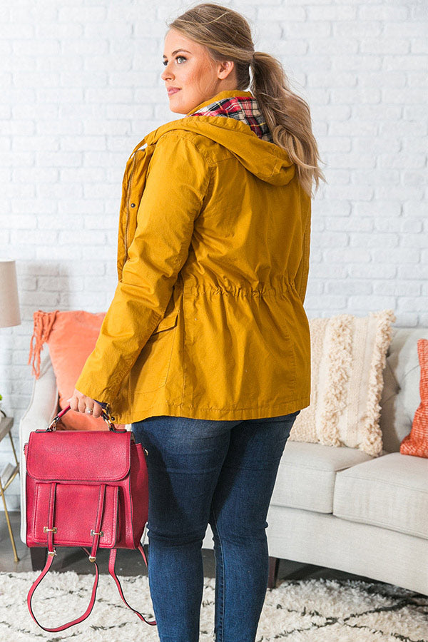 Colorado Cabin Lightweight Jacket In Mustard Curves Image - 1