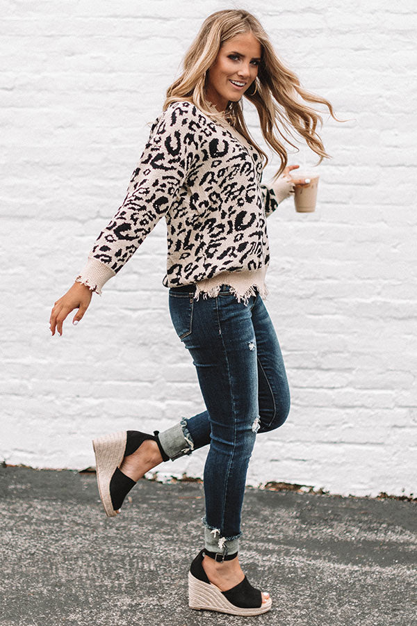 Cruising To Colorado Shift Sweater In Black Image - 1