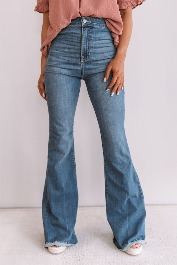 The Everleigh High Waist Flares in Medium Wash