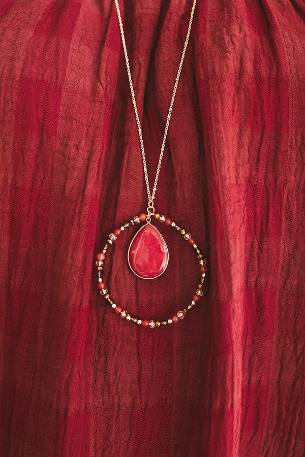 Social Debut Necklace In Crimson