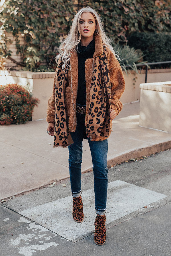 Full Of Cuddles Sherpa Jacket In Camel