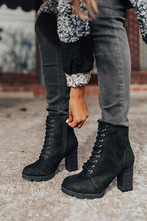 The Ashton Faux Fur Lined Boot In Black