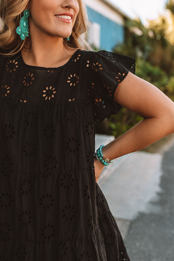 Easy To Excite Eyelet Shift Dress In Black – Impressions Online Boutique Easy To Excite Eyelet Shift Dress In Black – Impressions Online Boutique