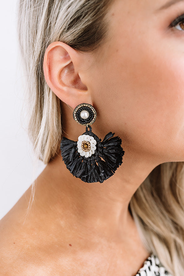 Endless Dreaming Fan Earrings In Black