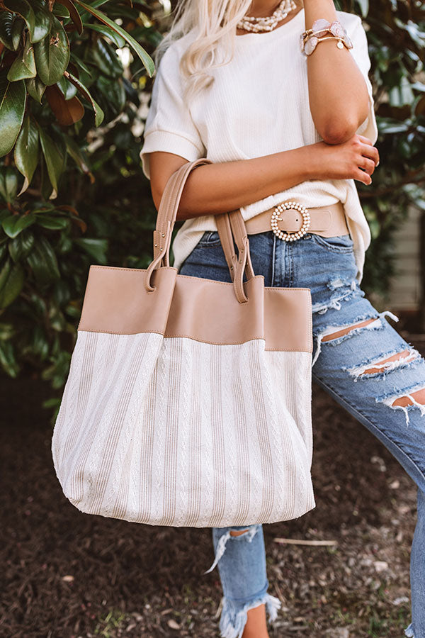 Chic Essentials Tote In Iced Latte
