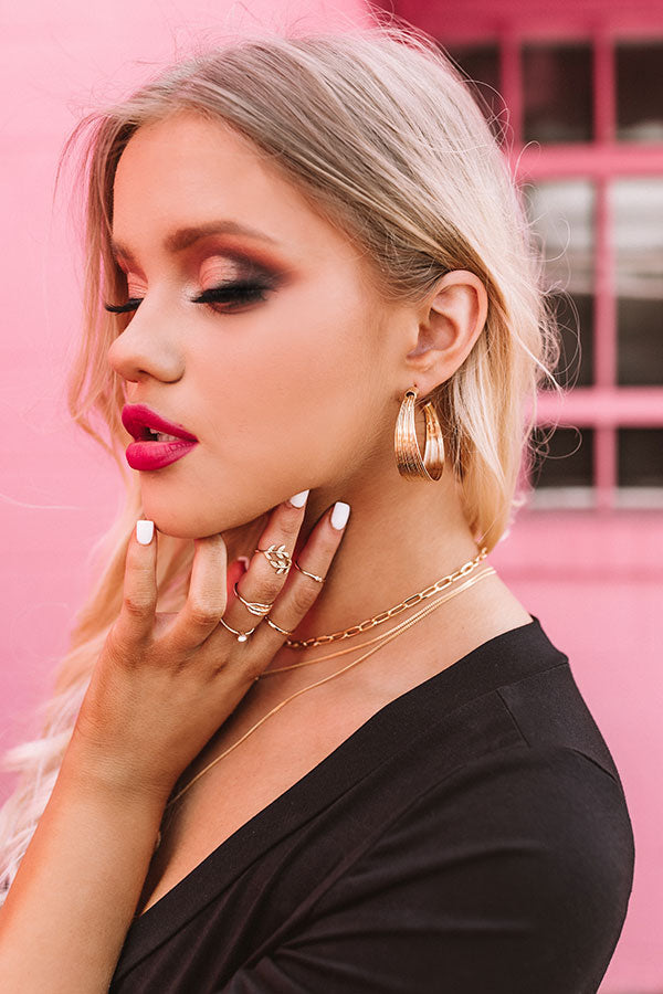 Chicago Chic Hoop Earrings In Gold