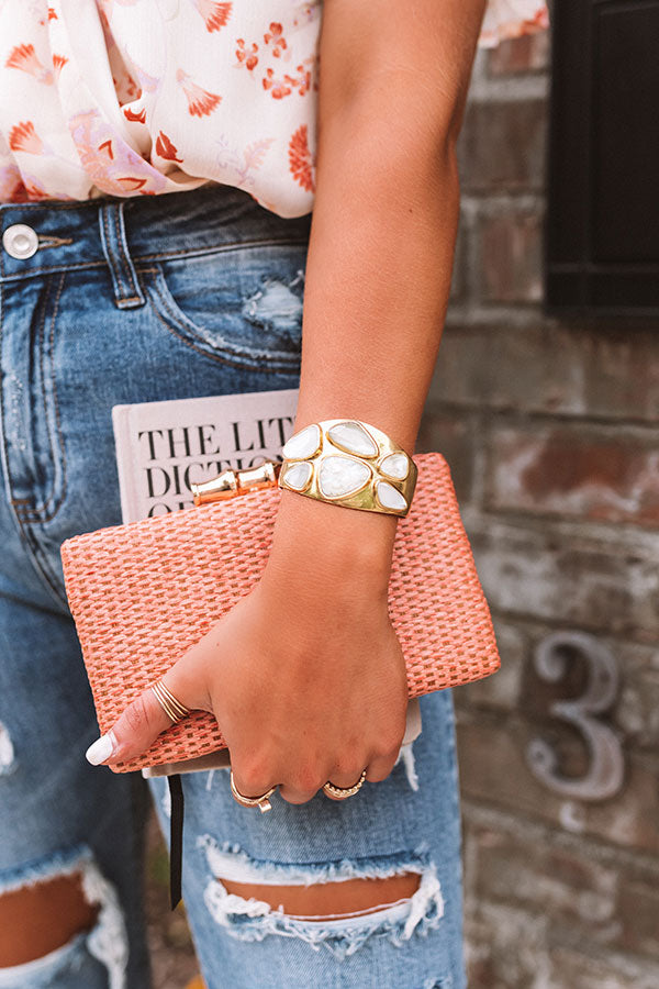 Kendra Scott Margot Vintage Gold Statement Cuff Bracelet in White Mix Image - 1