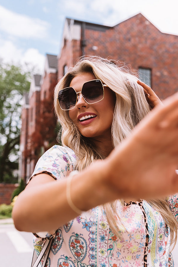 Quay Backstage Sunnies in Black
