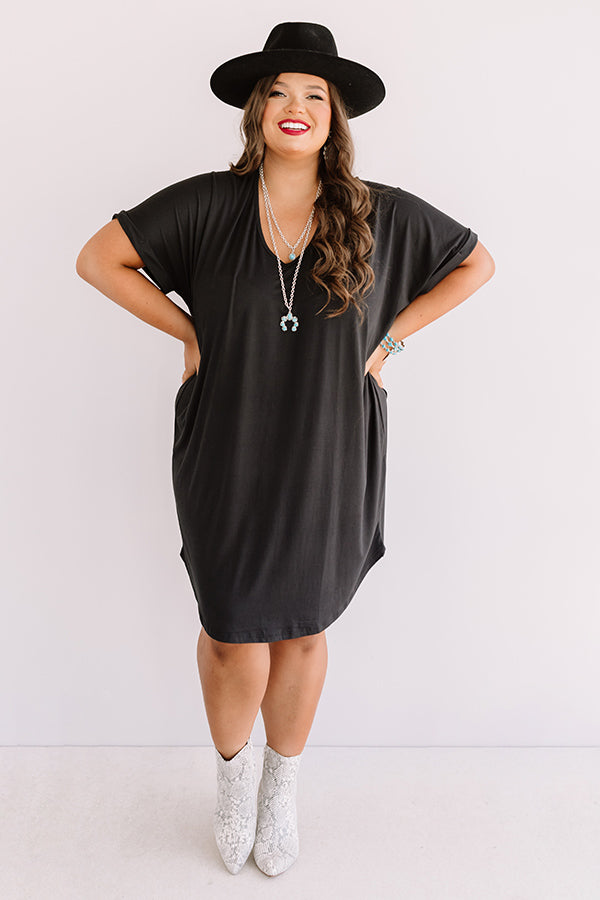 St. Kitts Cuties Shift Dress In Black Curves