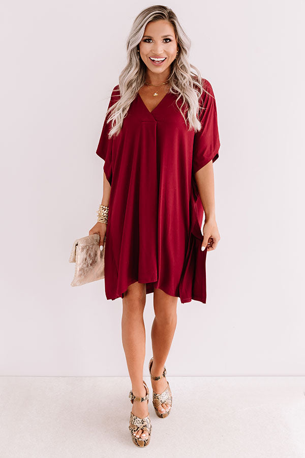 Chic Arrival Shift Dress In Wine