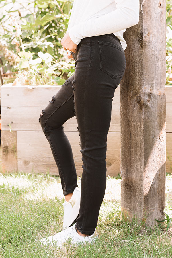 The Massie Midrise Distressed Skinny