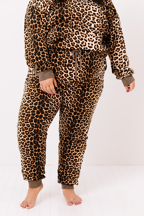 Movie Marathon Leopard Joggers Curves