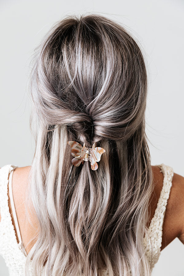 Oakcrest Butterfly Hair Claw In Cream