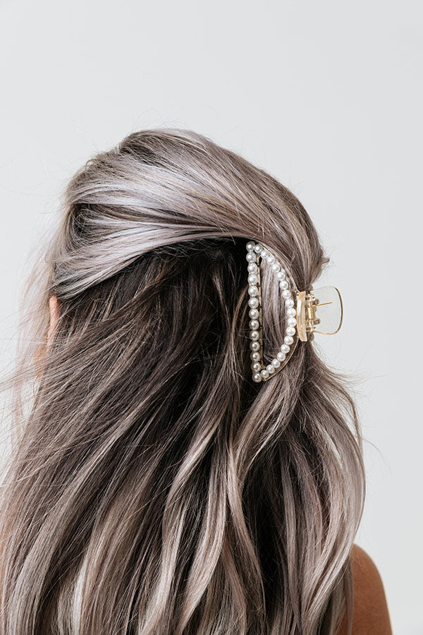 Completely In Love Hair Claw In Cream