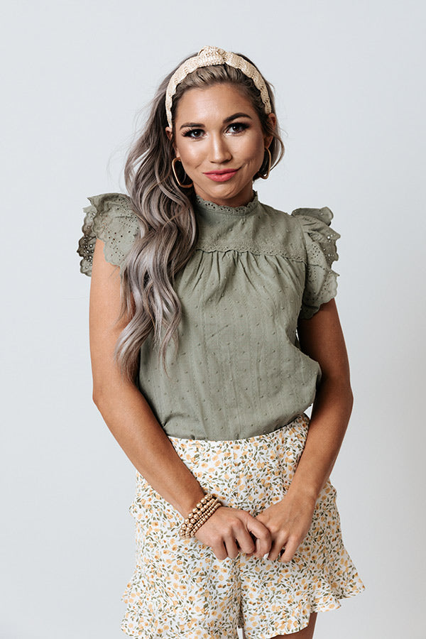 Veranda Brunch Shift Top In Sage