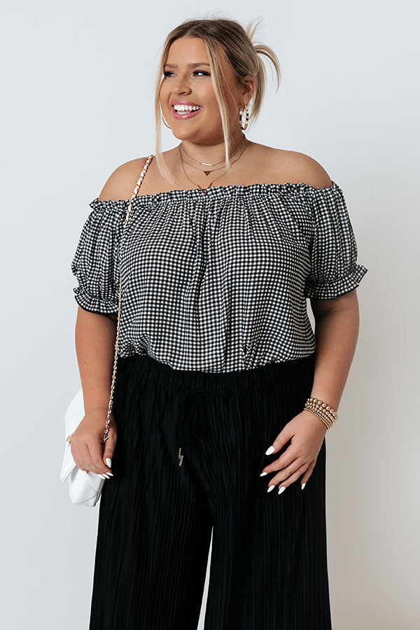 Summer Pop Gingham Top In Black Curves