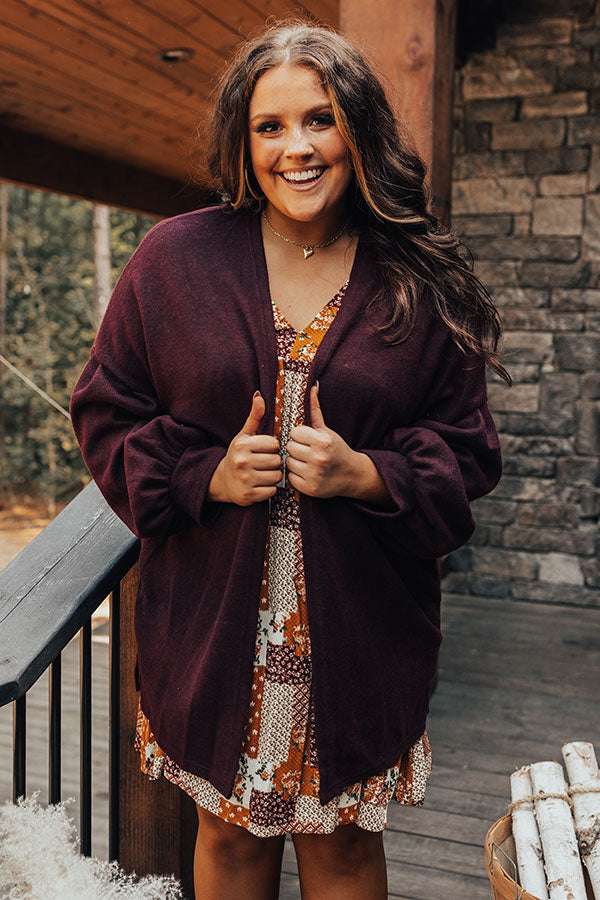 Chilly Dawn Cardigan In Maroon Curves