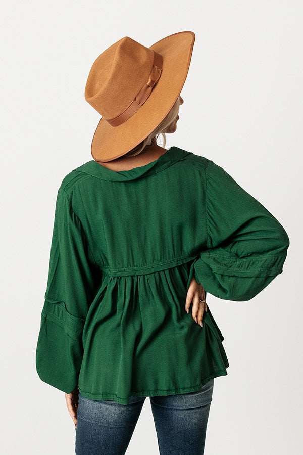 The Bayle Babydoll Shift Top in Hunter Green