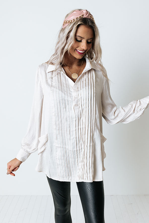 Jetting Up The Coast Satin Top In Light Birch
