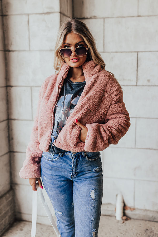 Fall winter cozy Sherpa ootd  Sherpa outfit, Outfits with