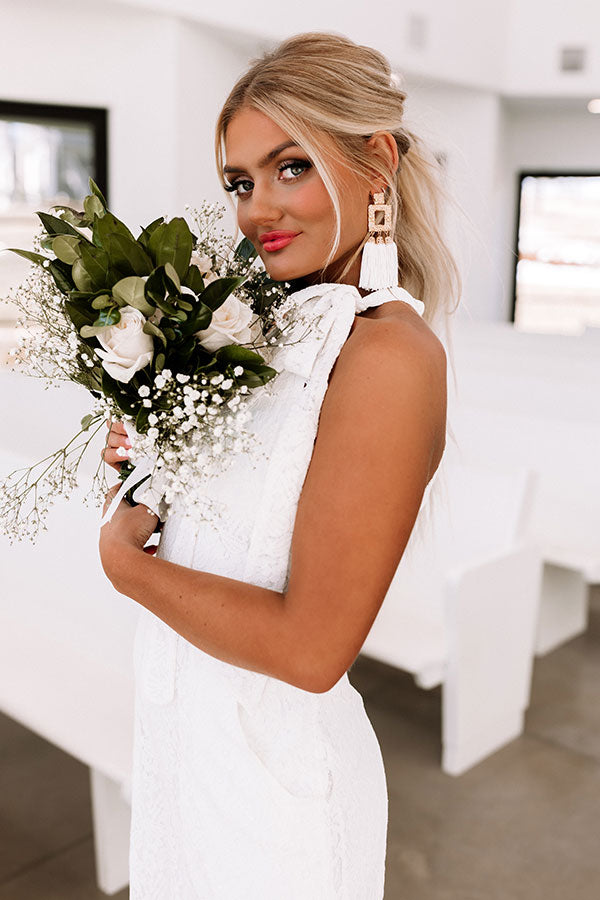 Take A Minute Earrings In White