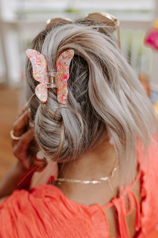Fresh Blooms Hair Claw Clip in Nectarine