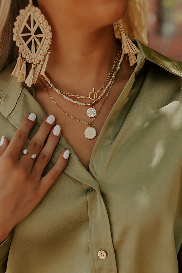Magnolia Breeze Layered Necklace In Cream