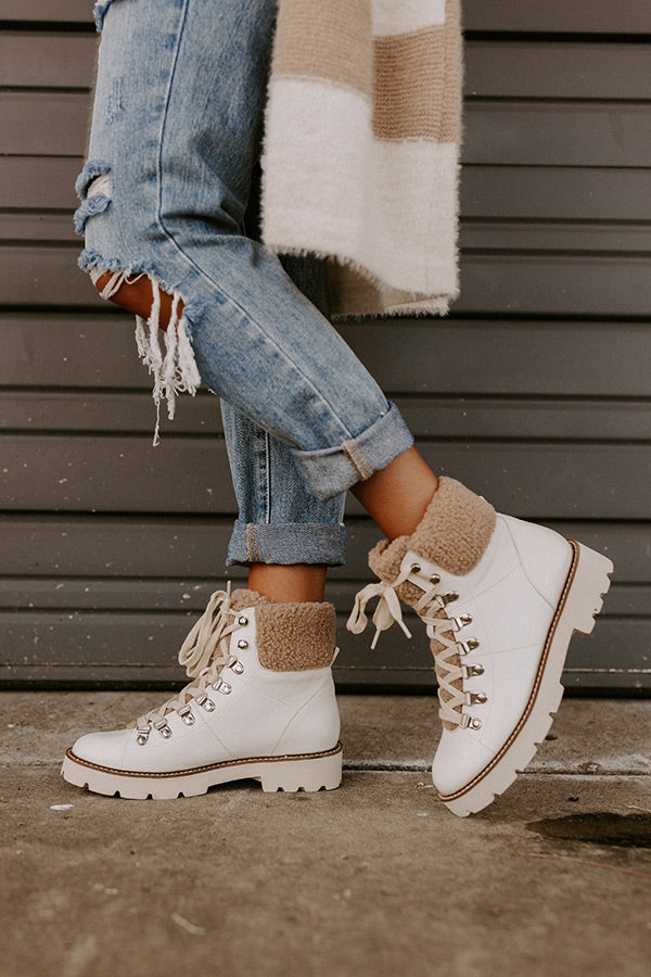 The Montana Boot in White