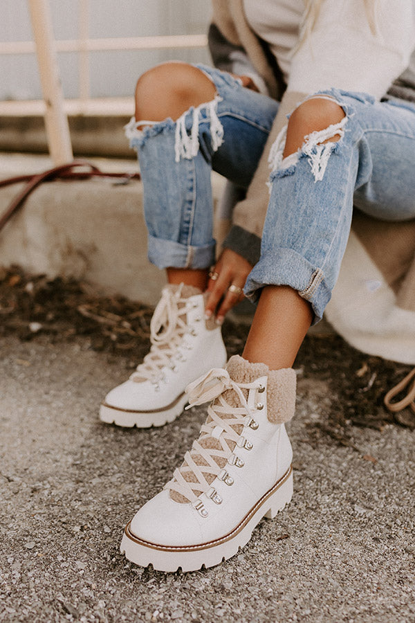 The Montana Boot in White