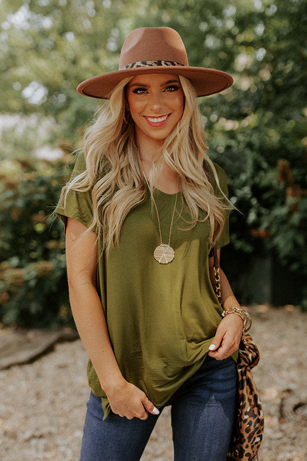 Chill On The Horizon Shift Top In Olive