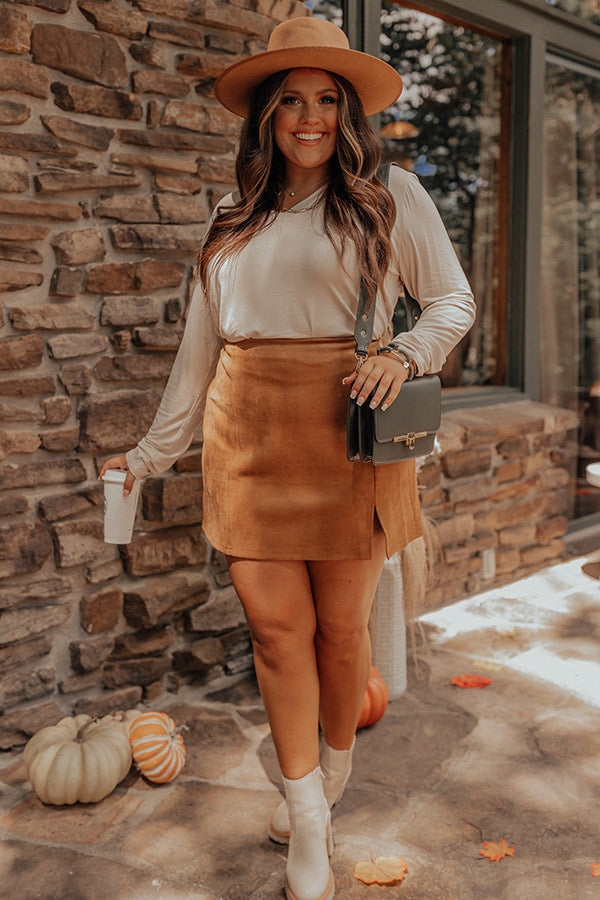 Casual Drop Shift Top In Cream Curves