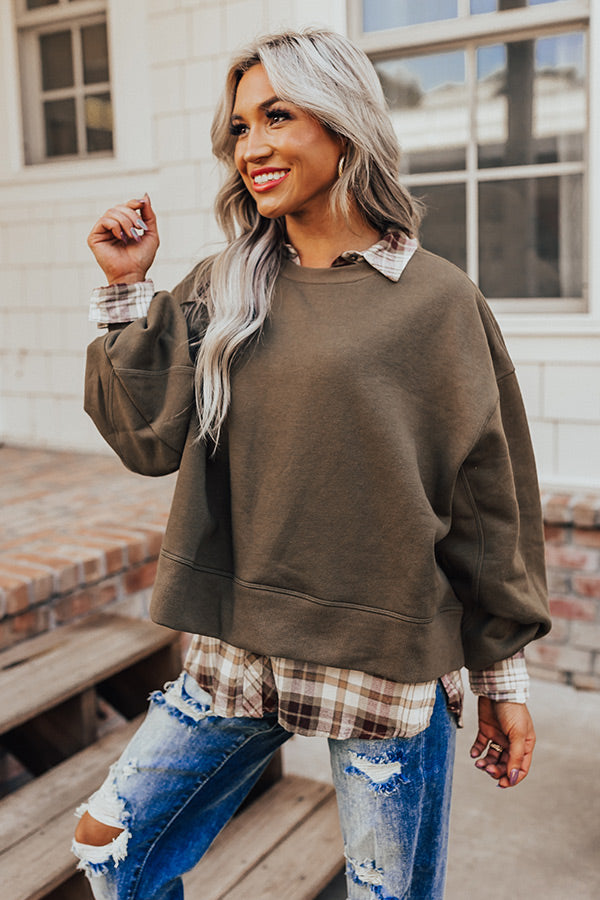 To The Mountains Sweatshirt In Martini Olive