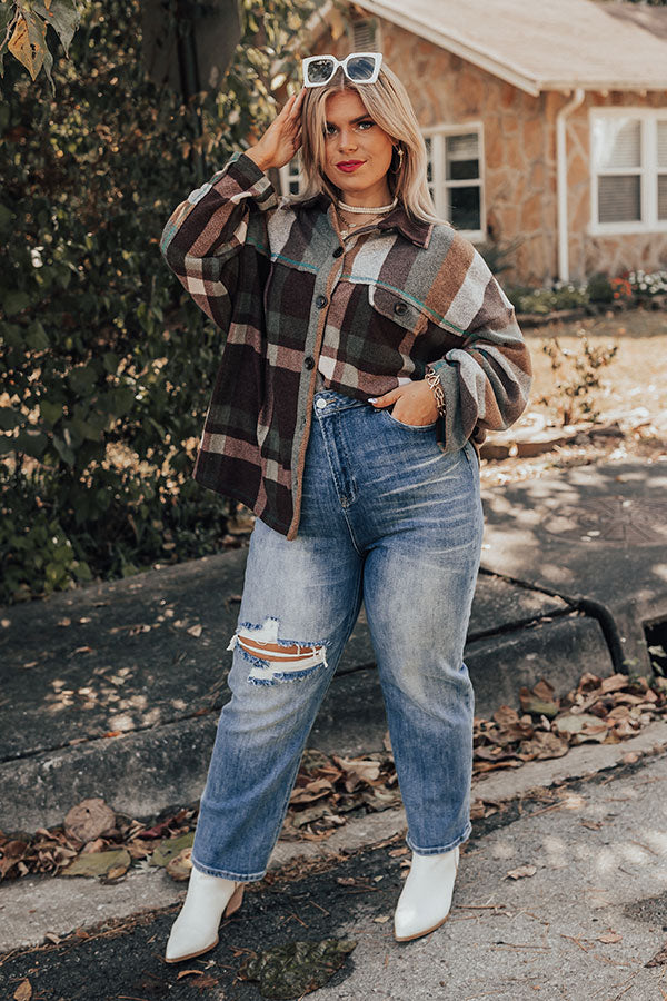 Scenic Hike Plaid Jacket Curves