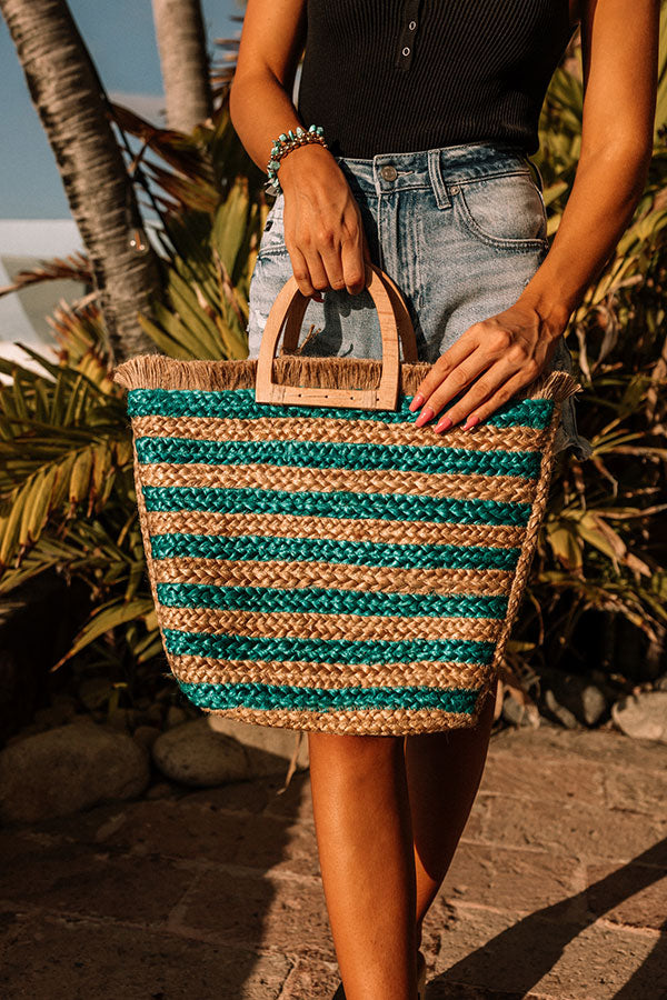 Dive Right In Woven Tote In Turquoise