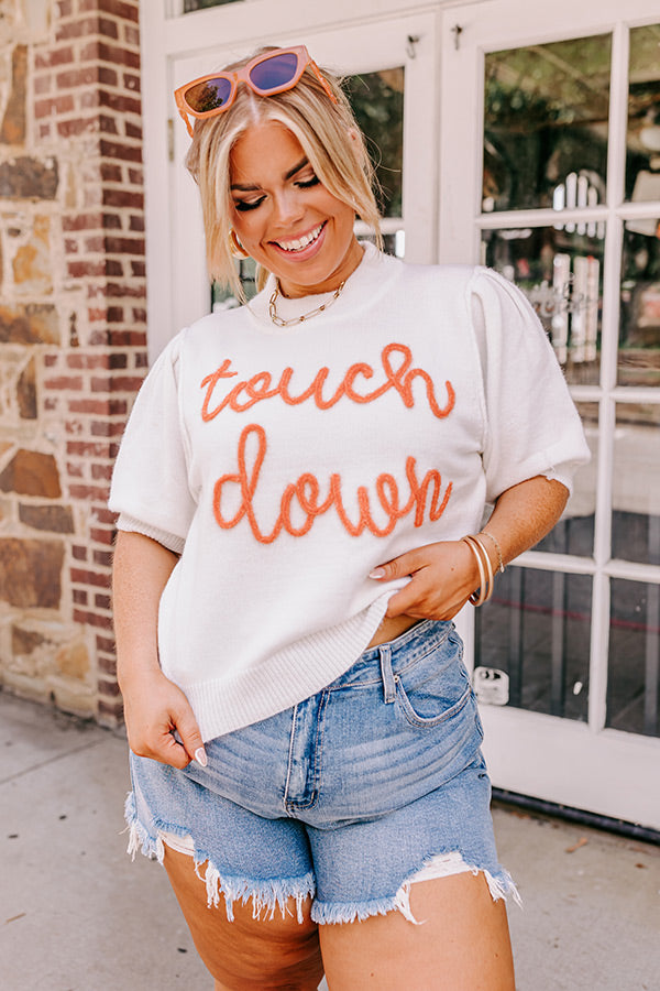 Touchdown Knit Sweater Top In White Curves