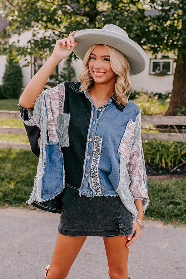 Stellar Style Color Block Top in Black