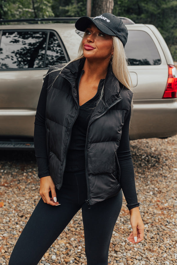 Venture Out Puffer Vest in Black