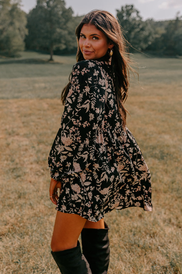 Falling For You Floral Shift Dress Image - 4