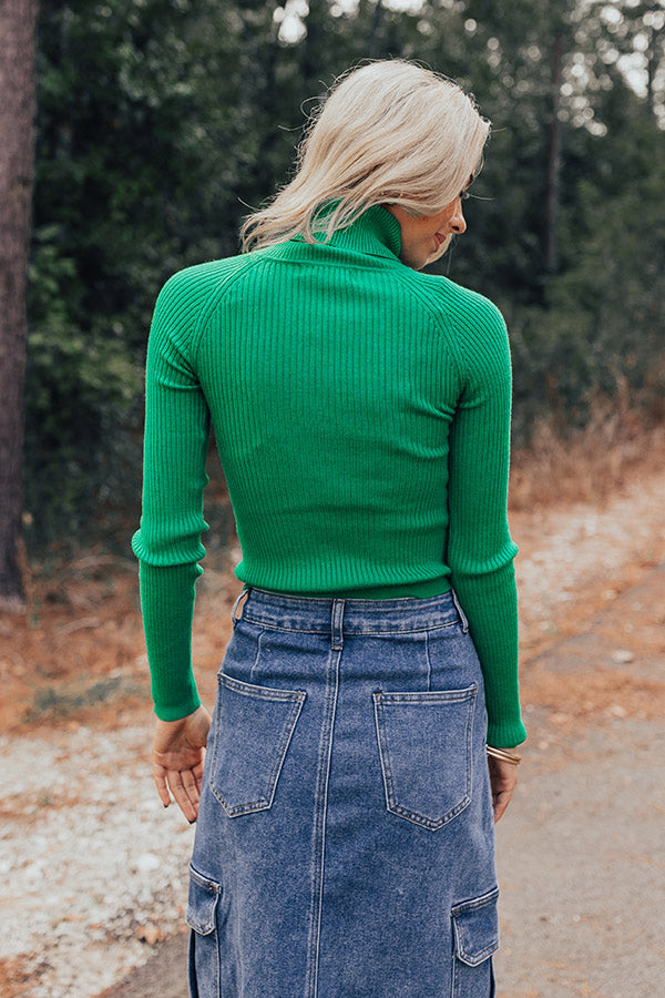 Passing Time Ribbed Top In Green